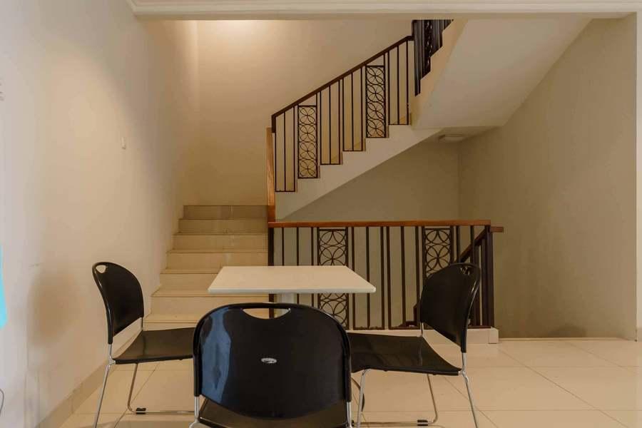 Джакарта: KoolKost Syariah near Jalan Gatot Subroto 2
