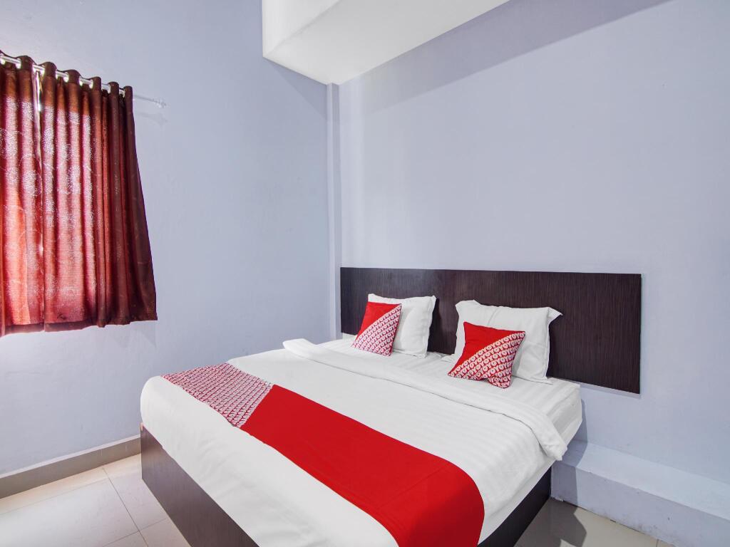 OYO 90419 Azzahra Homestay Syariah — фото 1