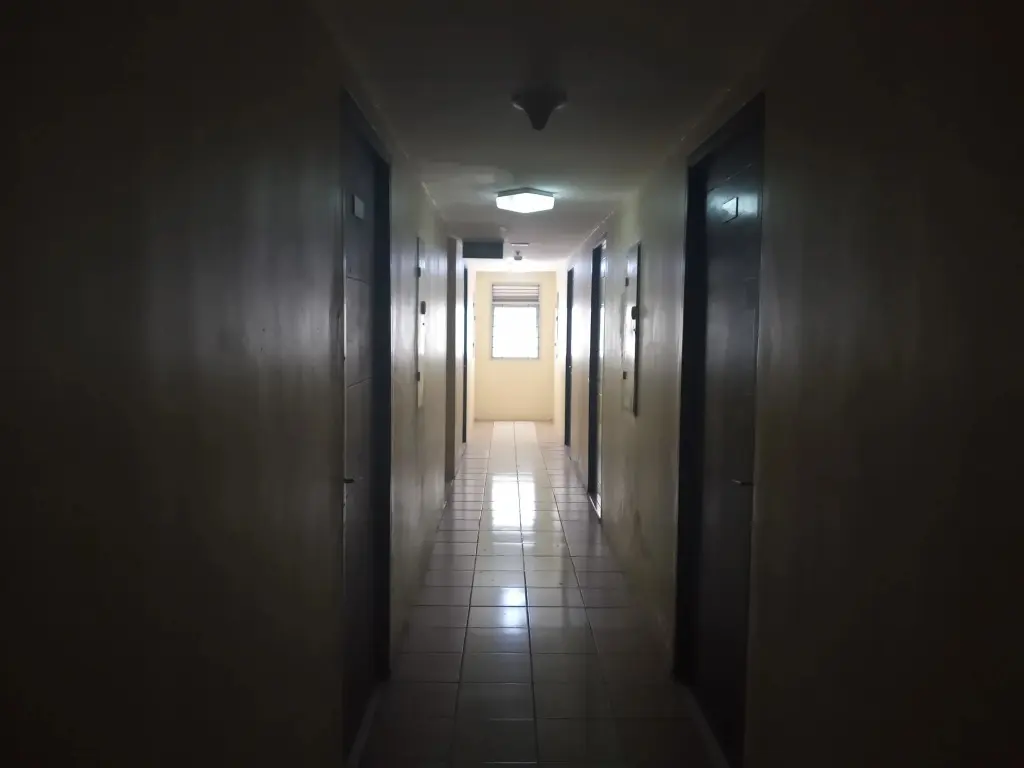 Куруг: Apartemen Paragon Village by KITA