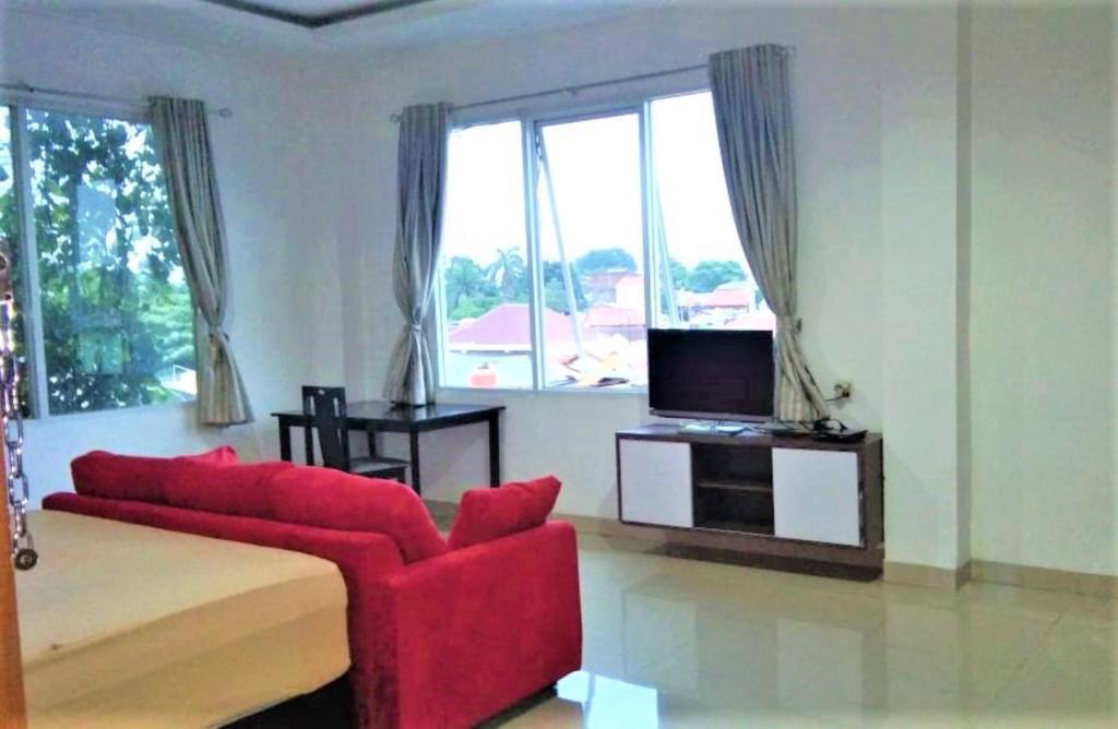 Джакарта: Ragunan Residence Syaridin RedPartner