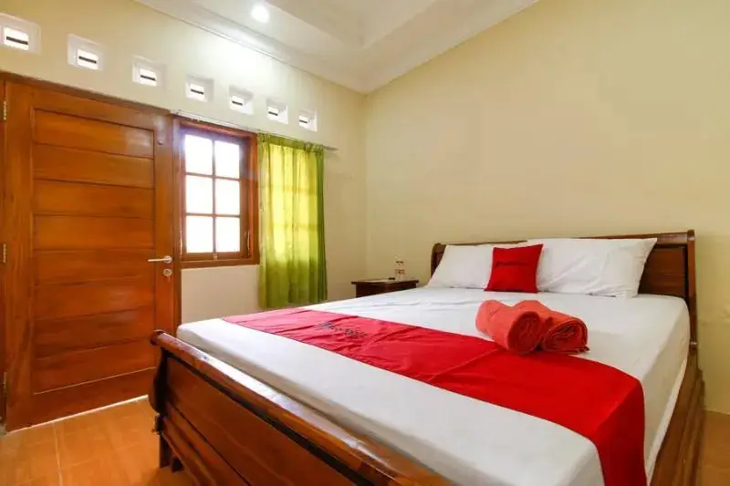 Джокьякарта: Sahil Inn Syariah Prawirotaman Redpartner