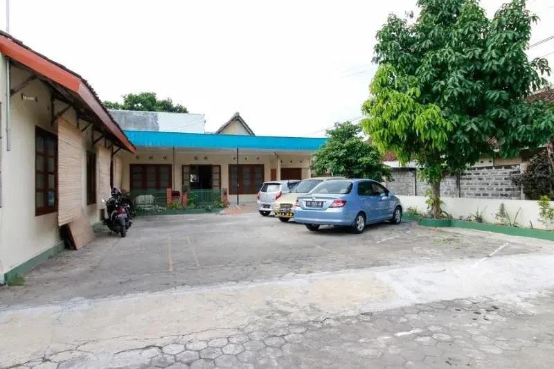 Джокьякарта: Sahil Inn Syariah Prawirotaman Redpartner