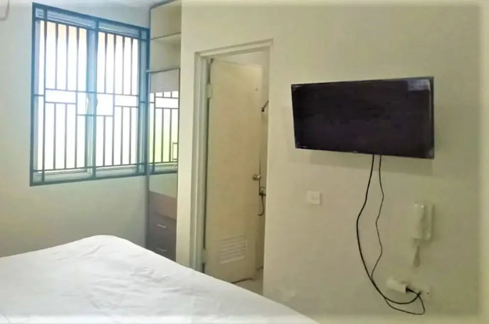 Legok: Mroom Residence Gading Serpong