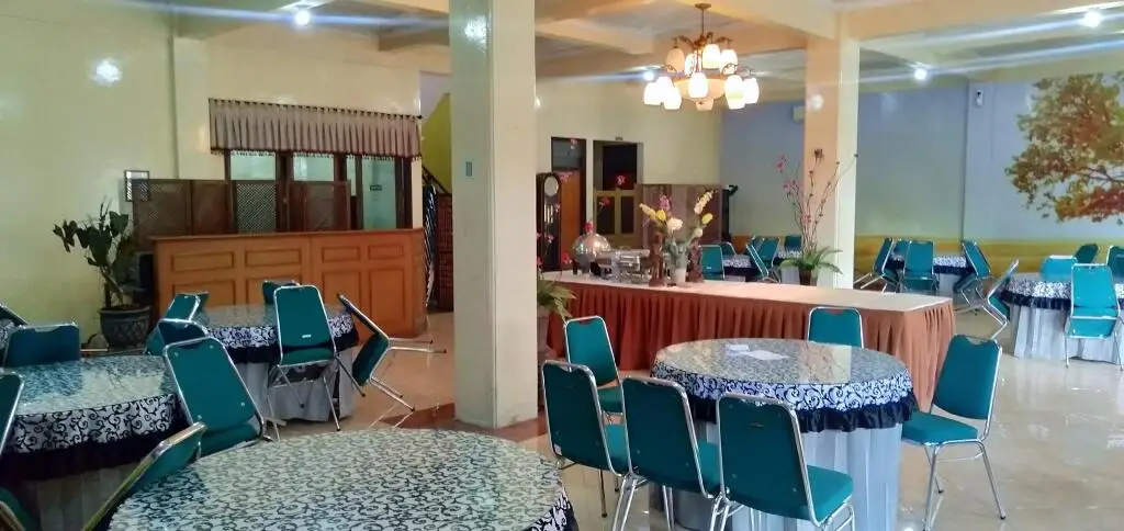 Травас: Sinergi Hotel Tretes