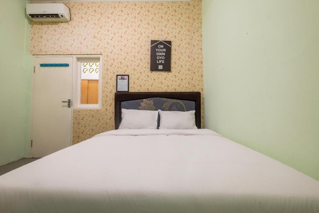 Караванг: OYO 2676 Cathaleya Homestay Syariah
