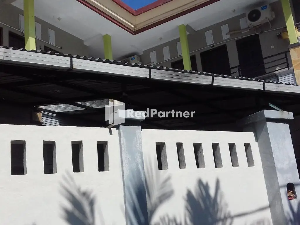 Падангсамбиан: Handika Jaya BS Denpasar Barat RedPartner