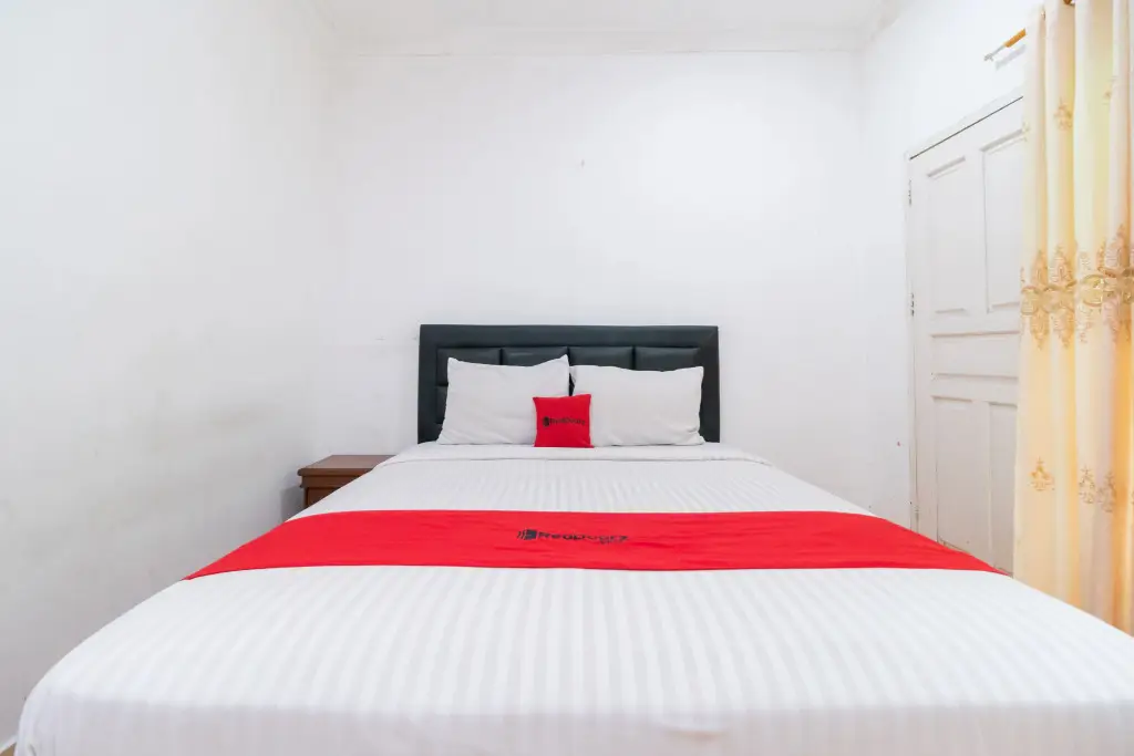 Паданг: RedDoorz Syariah near Plaza Andalas Padang 2