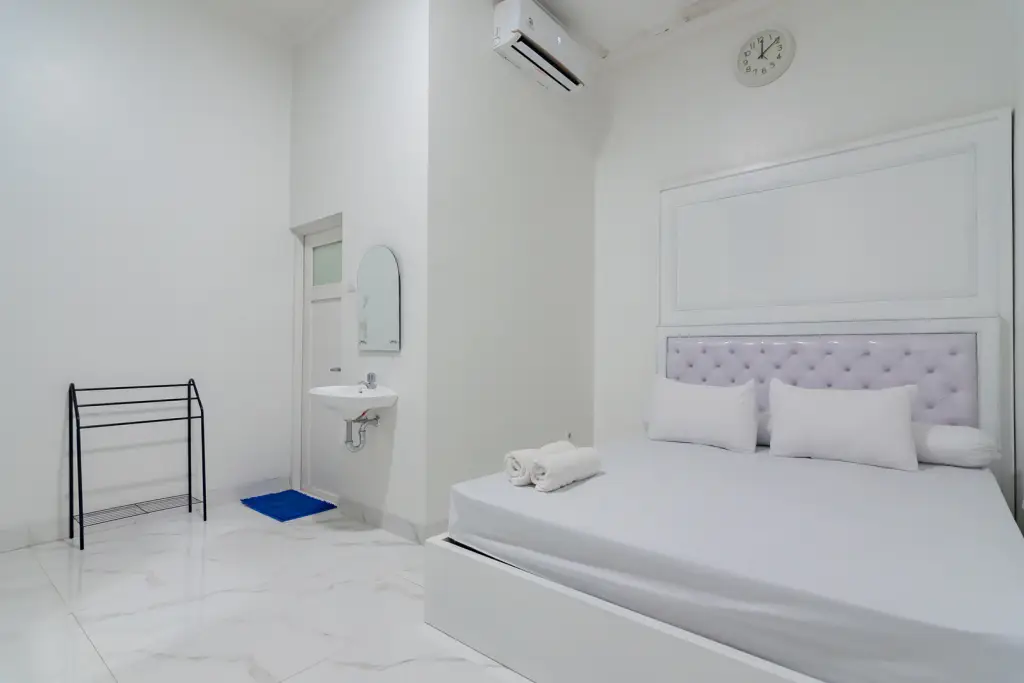 Чиребон: Family Homestay Syariah Cirebon RedPartner