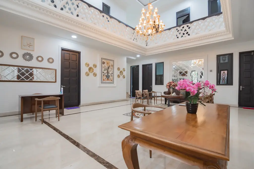 Family Homestay Syariah Cirebon RedPartner — фото 1