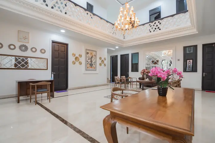 Чиребон: Family Homestay Syariah Cirebon RedPartner