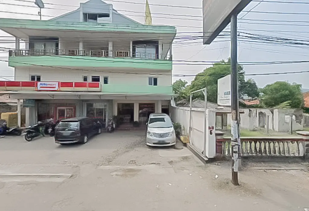 Сисолок: RedDoorz near Pantai Citepus Pelabuhan Ratu