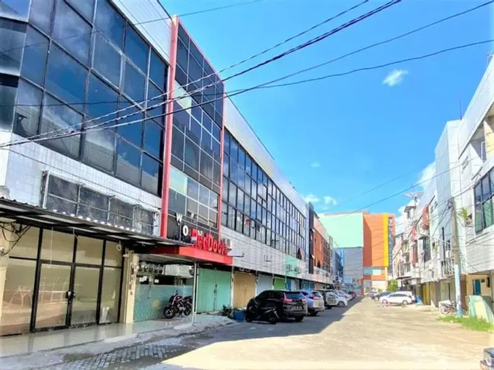 Макассар: The Wisma Robinson 2
