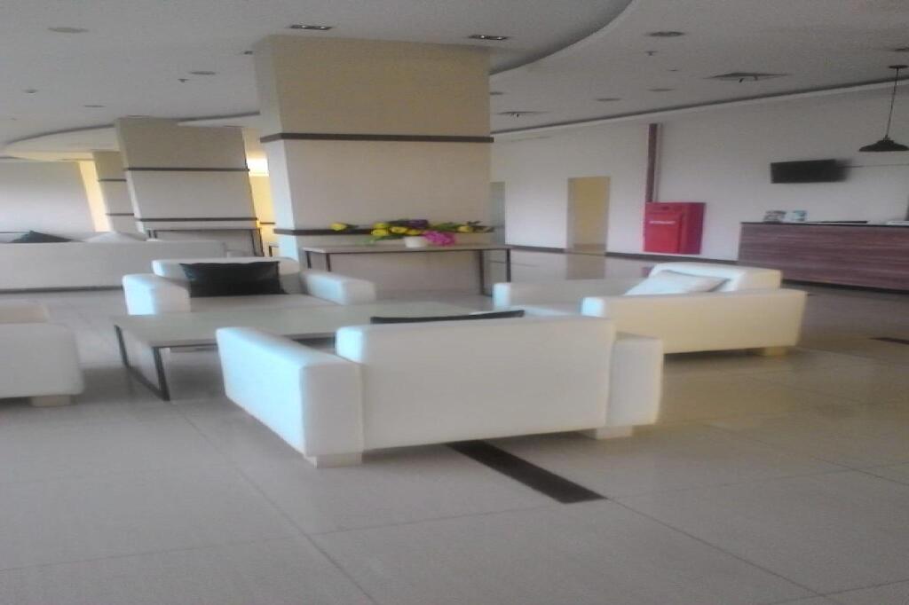 Южный Тангеранг: Hotel Malachi 456 Easton Park Serpong