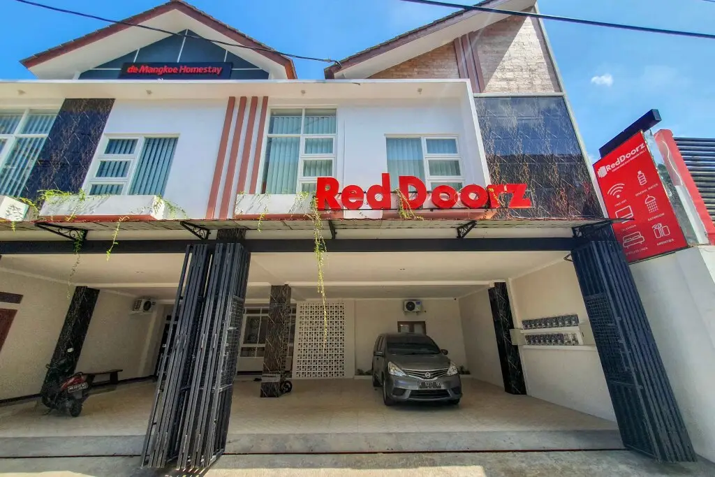 Суракарта: RedDoorz Syariah near Solo Paragon Mall 2