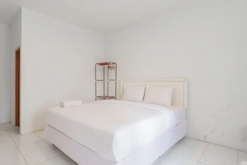 Лембанг: Rossan Villa 4 Hotel RedPartner