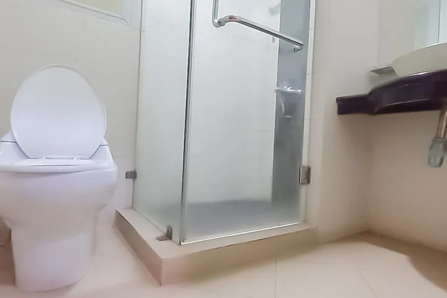 Читарингул: RedDoorz Premium @ Hotel Green Wattana Sentul