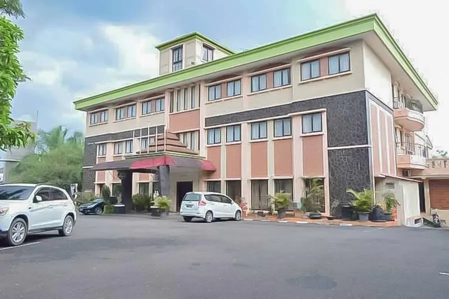 Читарингул: RedDoorz Premium @ Hotel Green Wattana Sentul