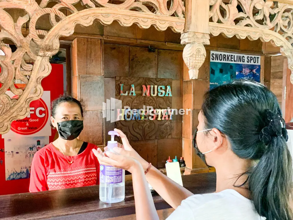 Пенида: La Nusa Nusa Penida RedPartner