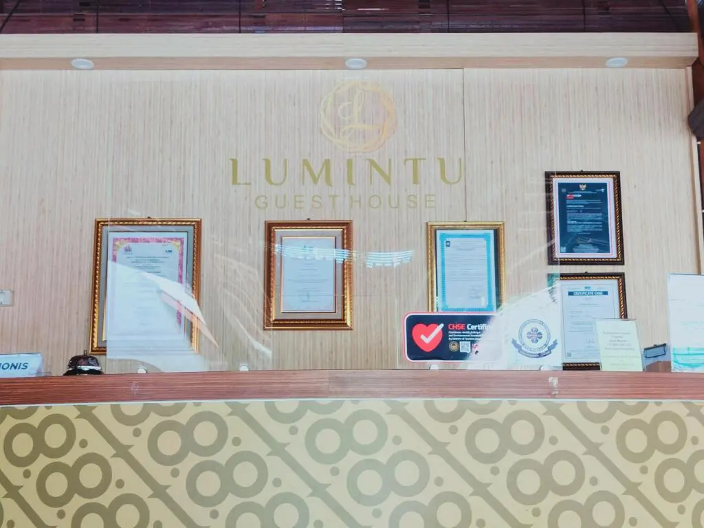 Парангтритис: Lumintu Guest House Syariah