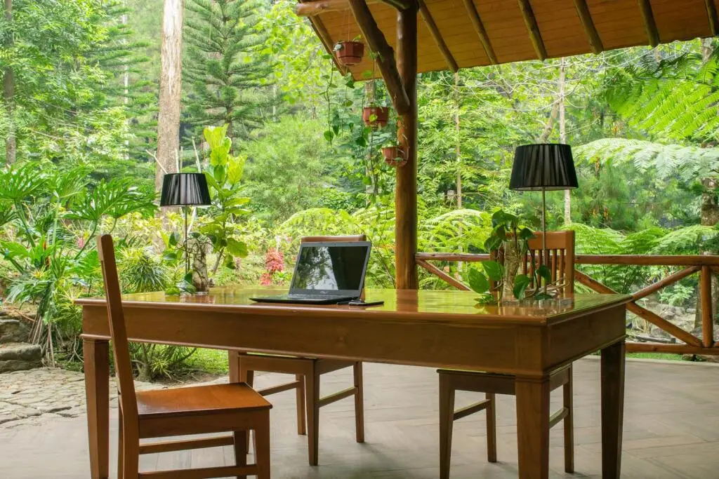 Сореанг: Taman Wisata Bougenville