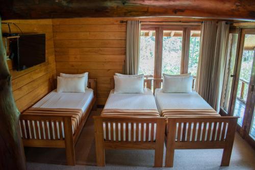 Сореанг: Taman Wisata Bougenville