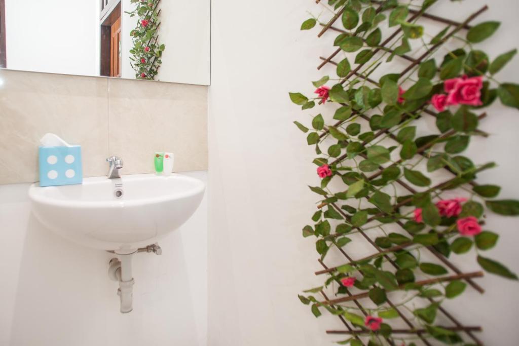 Маланг: RedDoorz near Sanan Malang