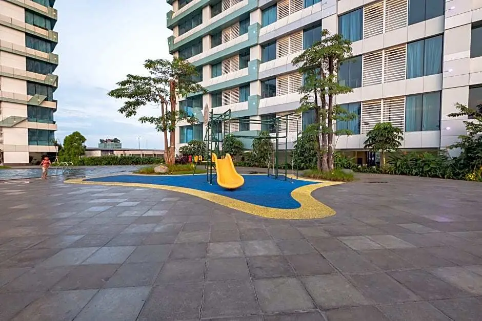 Бекаси: Apartemen Grand Kamala Lagoon by Icha Property