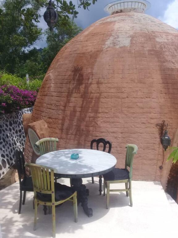 Пеменанг: Monti Dome Villas