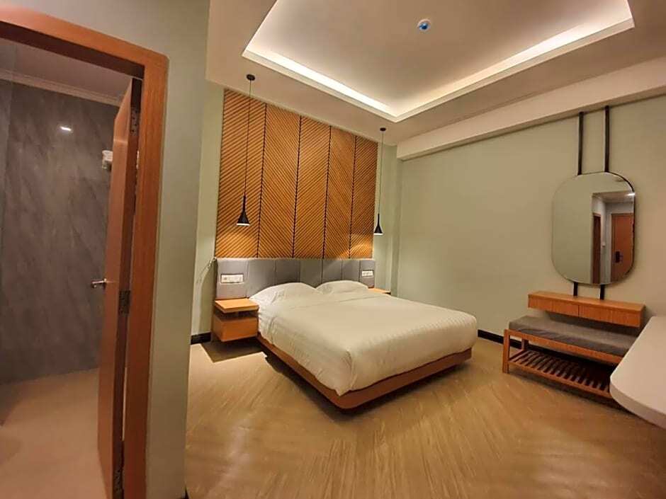 Букиттинги: Muara Hotel