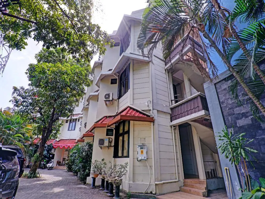 Сурабая: OYO 90533 Graha Ara Syariah Homestay