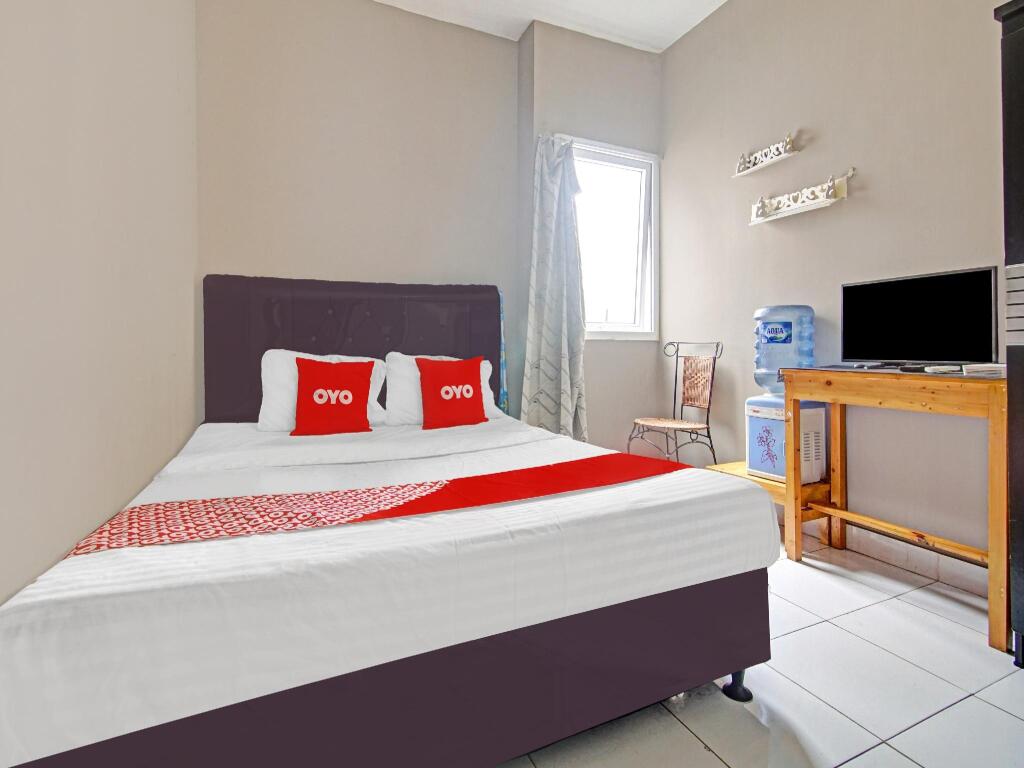 Тангеранг: OYO 90554 Djaco Room