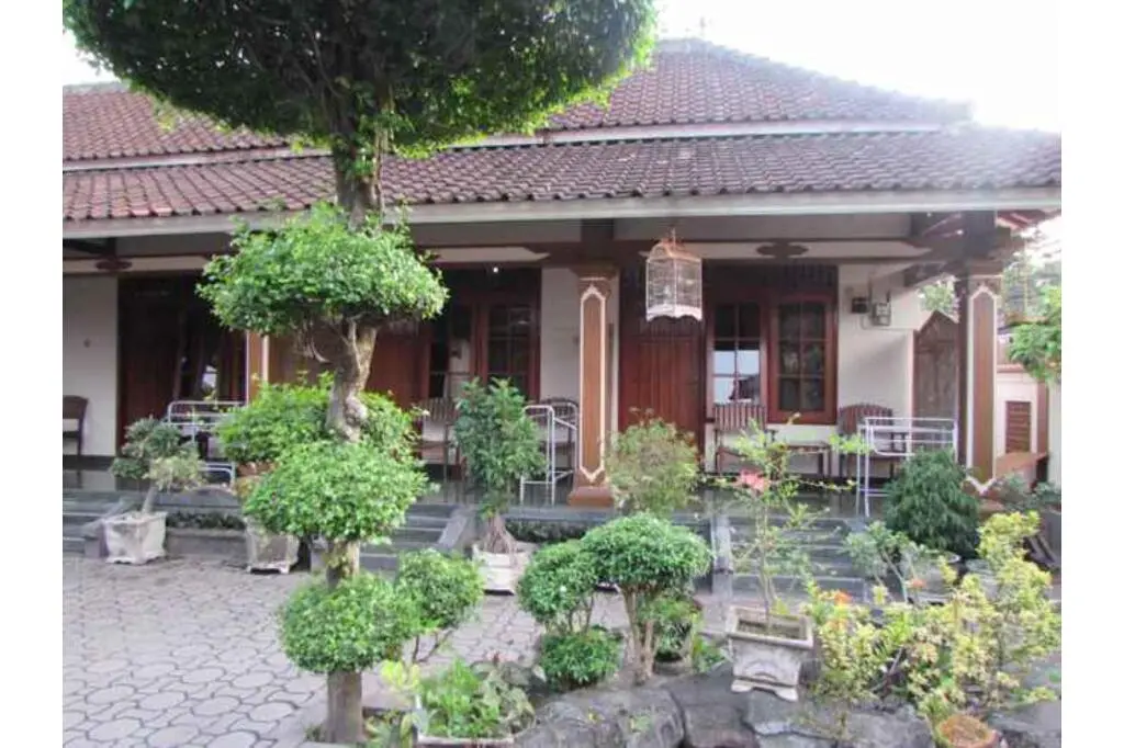 Матарам: Astri Homestay