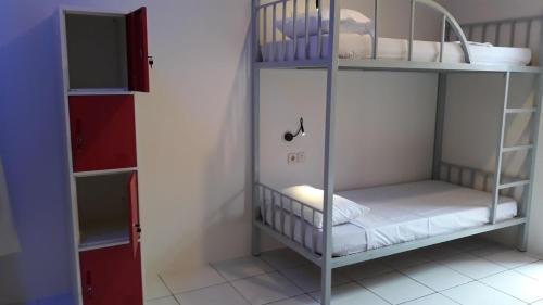 Секотонг Барат: Bujang Lapuk Hostel
