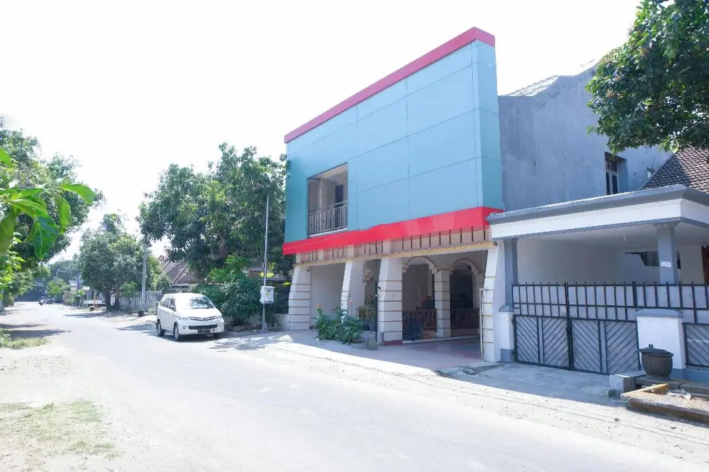 Кедири: Hotel Welirang Syariah