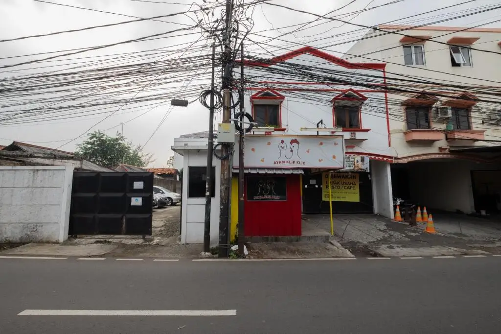 Джакарта: Singgahsini Taisir Residence BINUS Palmerah Jakarta Barat