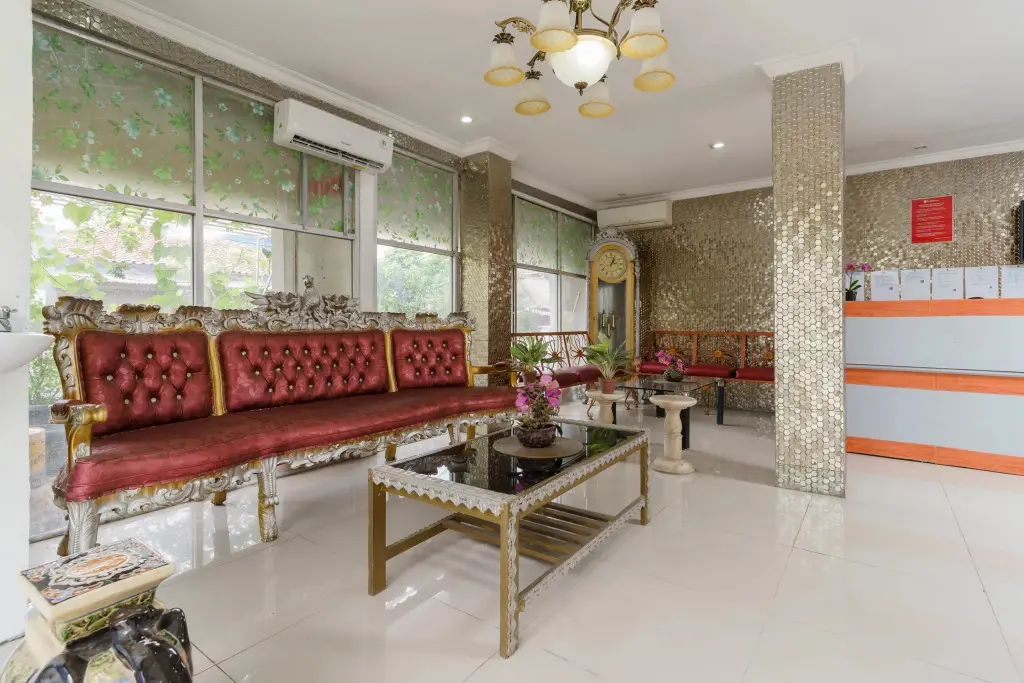 Джакарта: RedDoorz Syariah near Universitas Borobudur