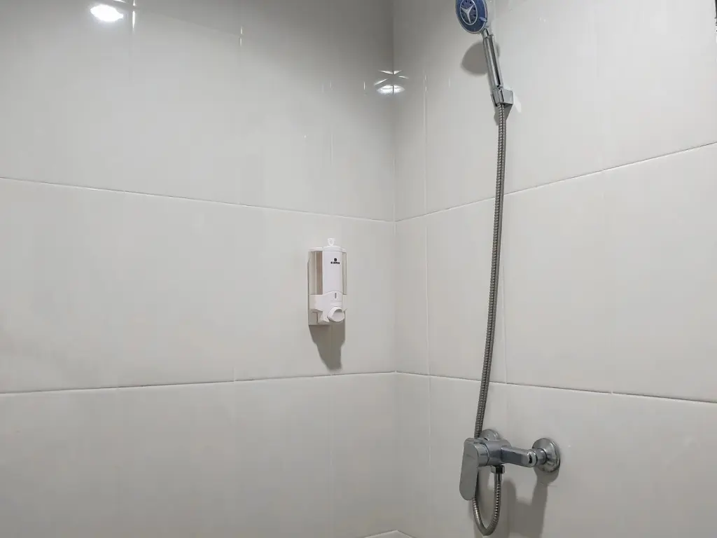 Бандунг: RedDoorz near Istana Plaza 3