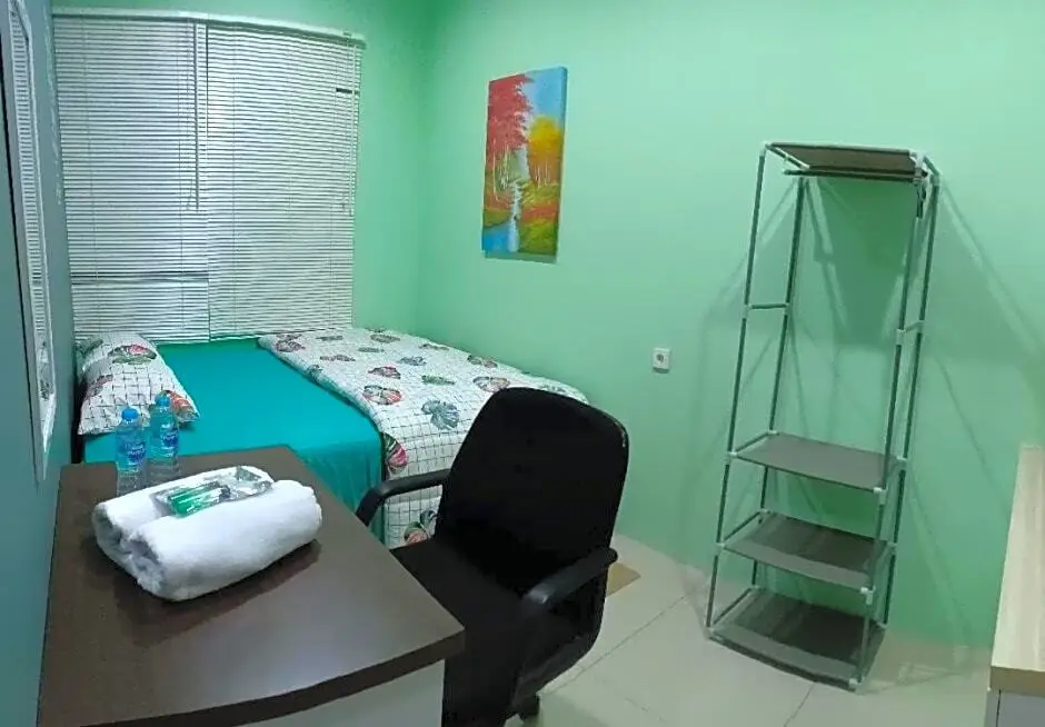 Тангеранг: Derma Home Stay