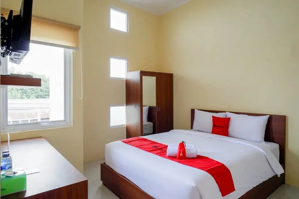 Суракарта: Reddoorz Syariah near Solo Square Mall