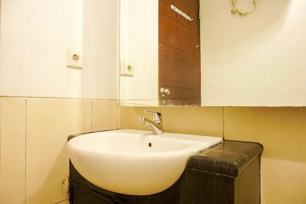 Джакарта: Fully Furnished and Spacious 3BR Apartment at Mangga Dua Residences