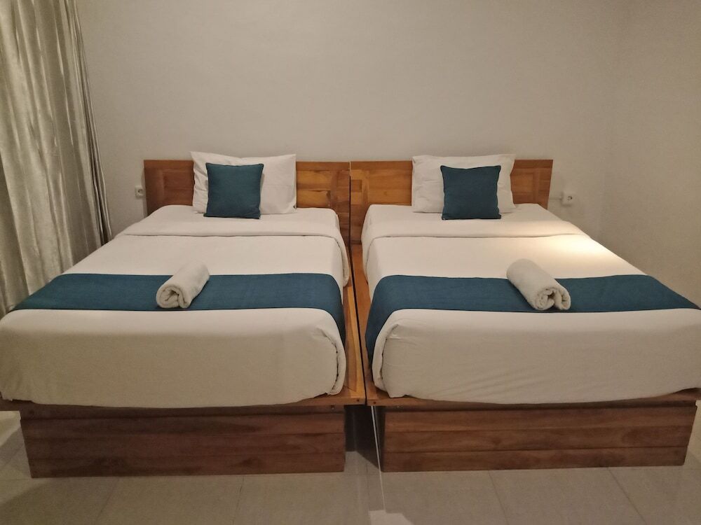 Пенида: Govardhan Bungalow