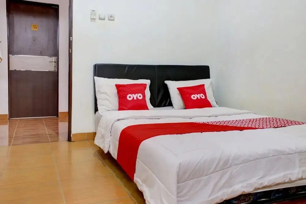 Мартапура: OYO 3855 Homestay Semata Wayang Syariah