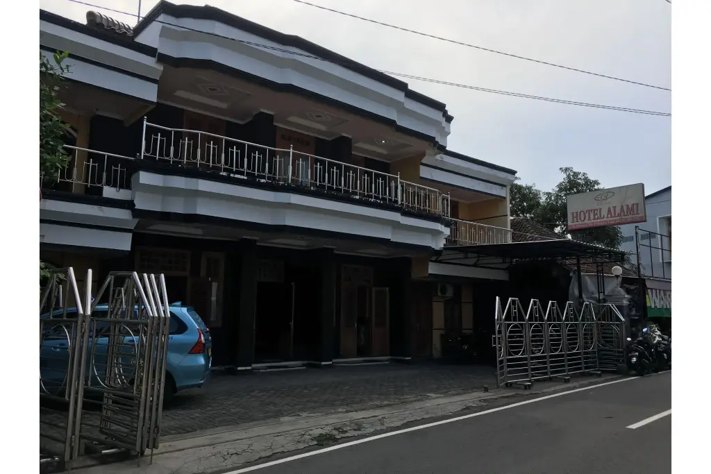 Hotel Alami near Alun-Alun Klaten by ZUZU — фото 1