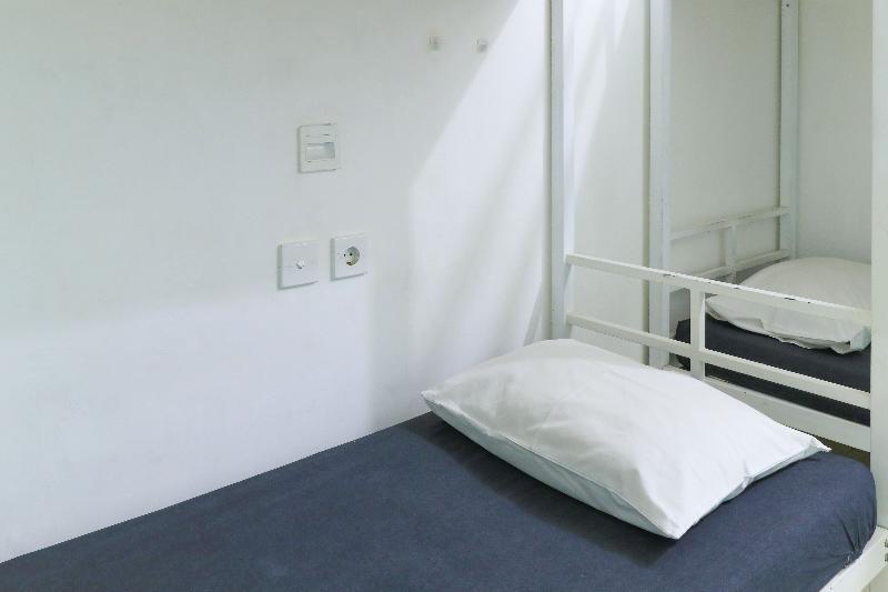 Чангу: The Ruum Hostel Canggu by ZUZU