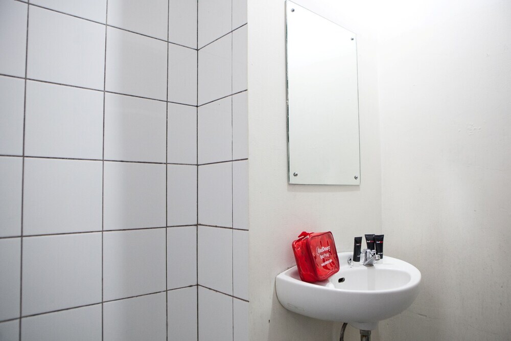 Бандунг: RedDoorz @ Dago Pojok 2