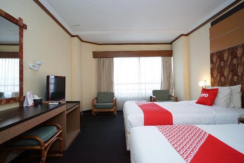 Баликпапан: Capital O 1963 Hotel The New Benakutai