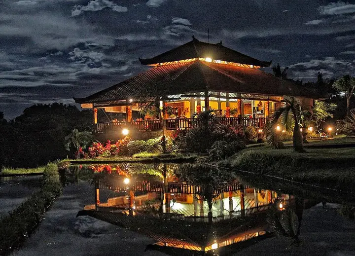 Каликбукбук: Puri Mangga Sea View Resort & Spa