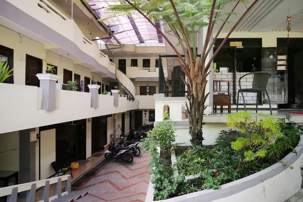 Маланг: Airy Sukun Bandahara 26 Malang