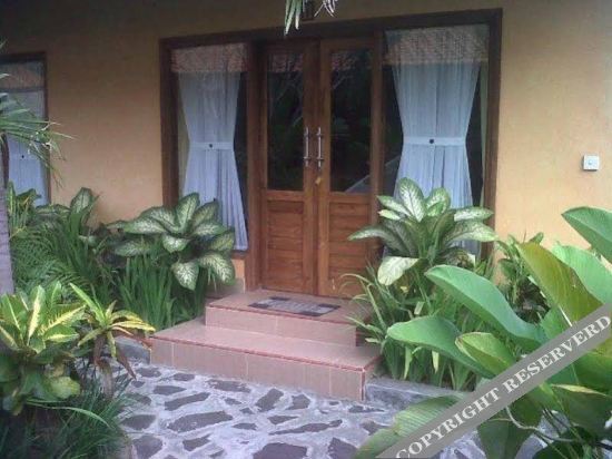 Чангу: Putu Guest House