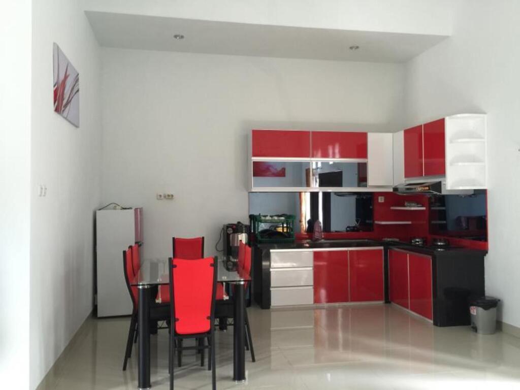 Синкаванг: Golden Hawaii Villa Singkawang